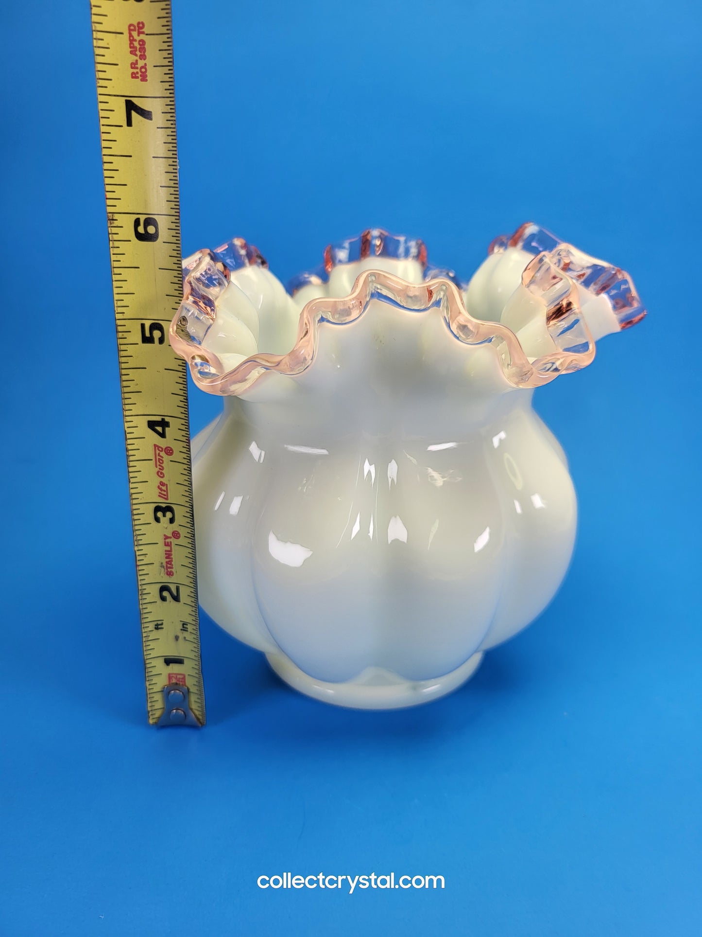 Fenton Ruffled Rose Crest Bowl