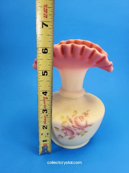 Fenton Burmese fan Bud Vase