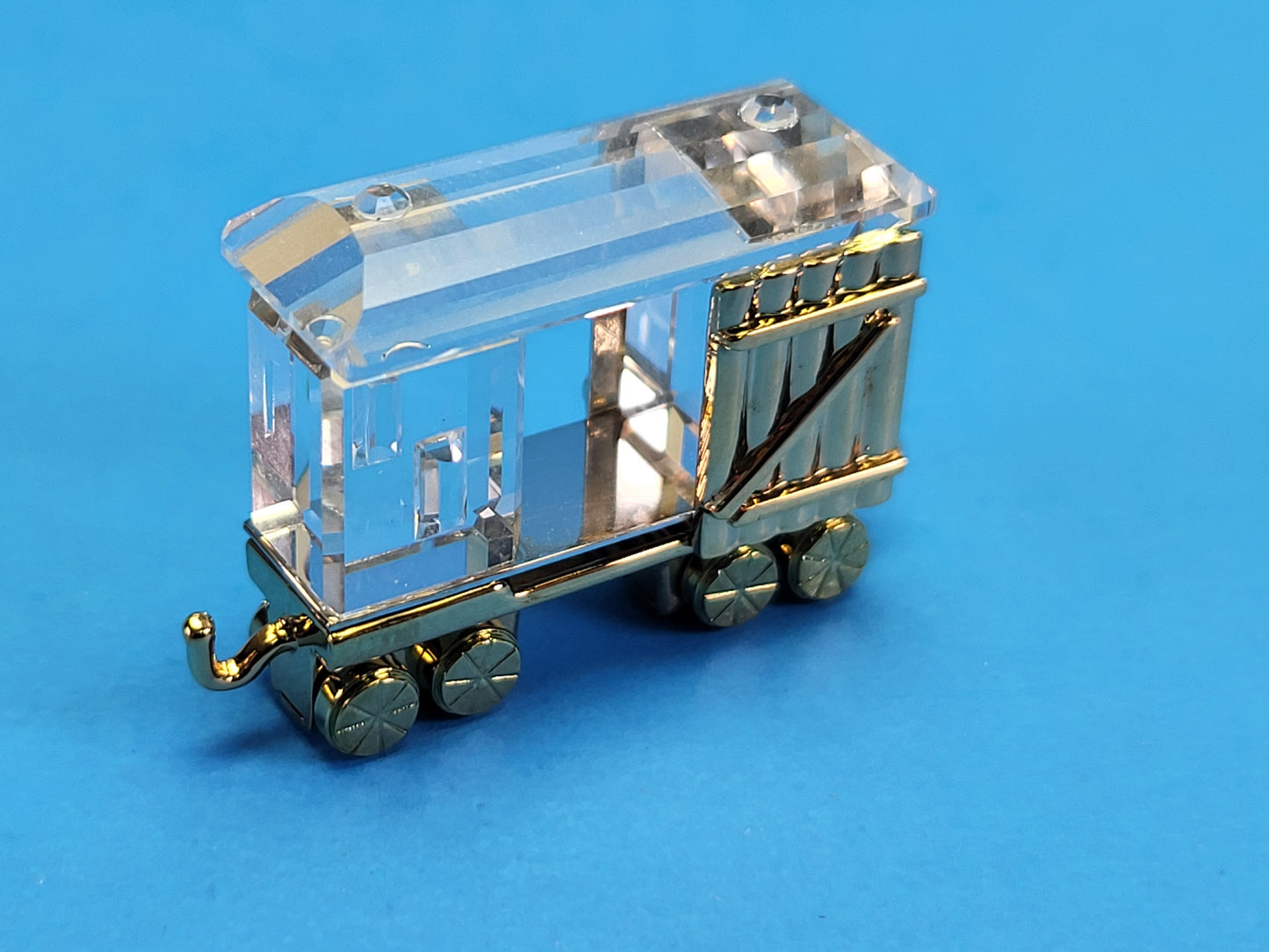 MEMORIES – TRAIN FREIGHT CAR GOLD 219194