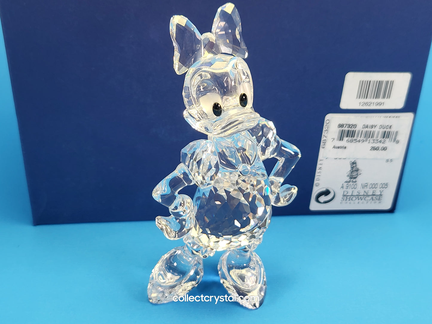 DISNEY SHOWCASE COLLECTION – DAISY DUCK 687320