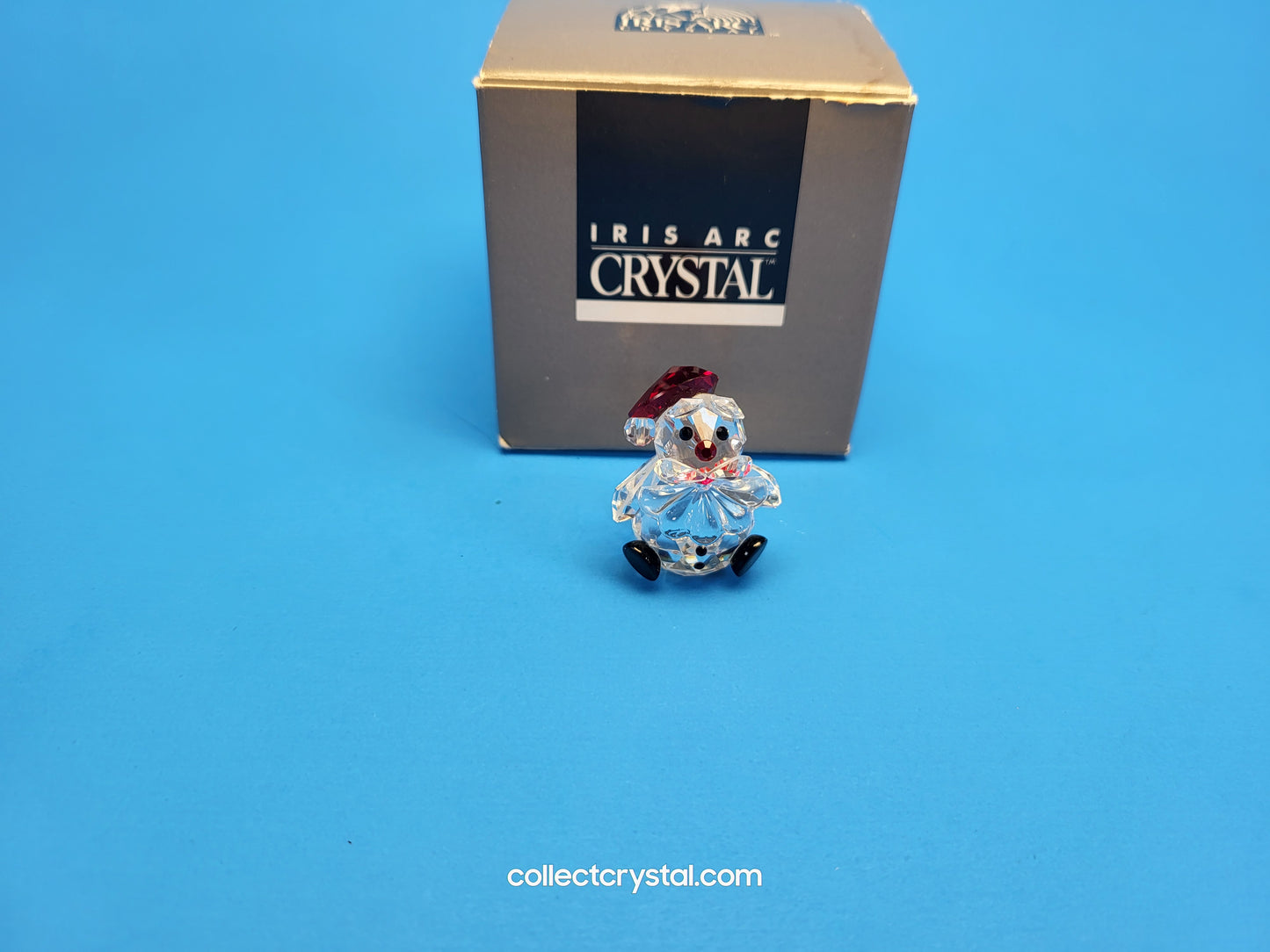 Iris Arc Santa Claus Red Hat figurine 53-89602