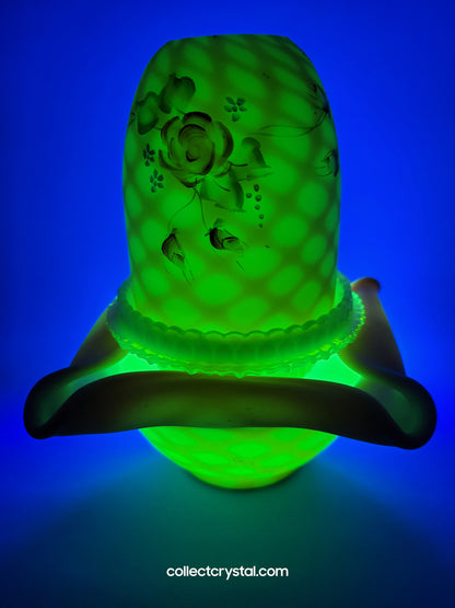 Fenton Burmese Fairy Light