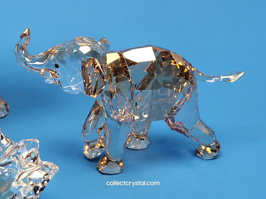 2013 ANNUAL EDITION COMPANION YOUNG ELEPHANT TO GO WITH ANNUAL EDITION ELEPHANT CINTA 1142862