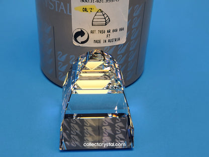 PAPERWEIGHT – PYRAMID SMALL CRYSTAL CAL 013559