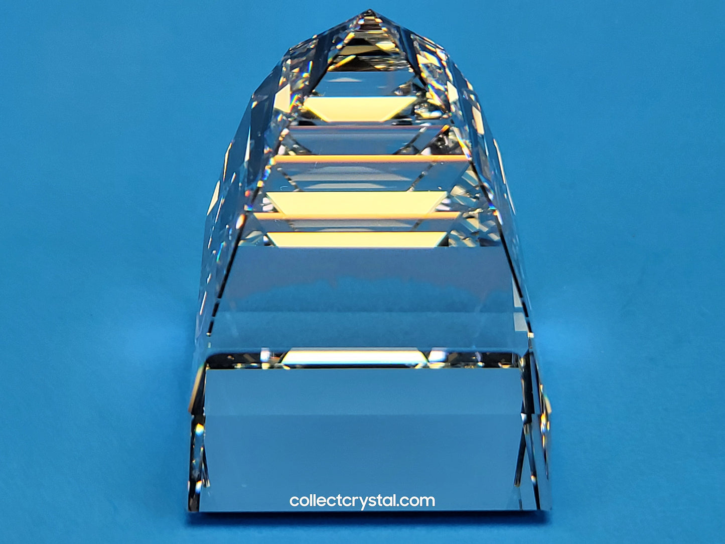 PAPERWEIGHT – PYRAMID SMALL CRYSTAL CAL 013559