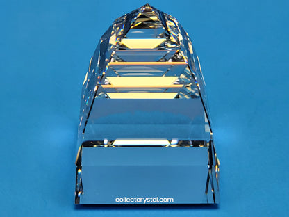 PAPERWEIGHT – PYRAMID SMALL CRYSTAL CAL 013559