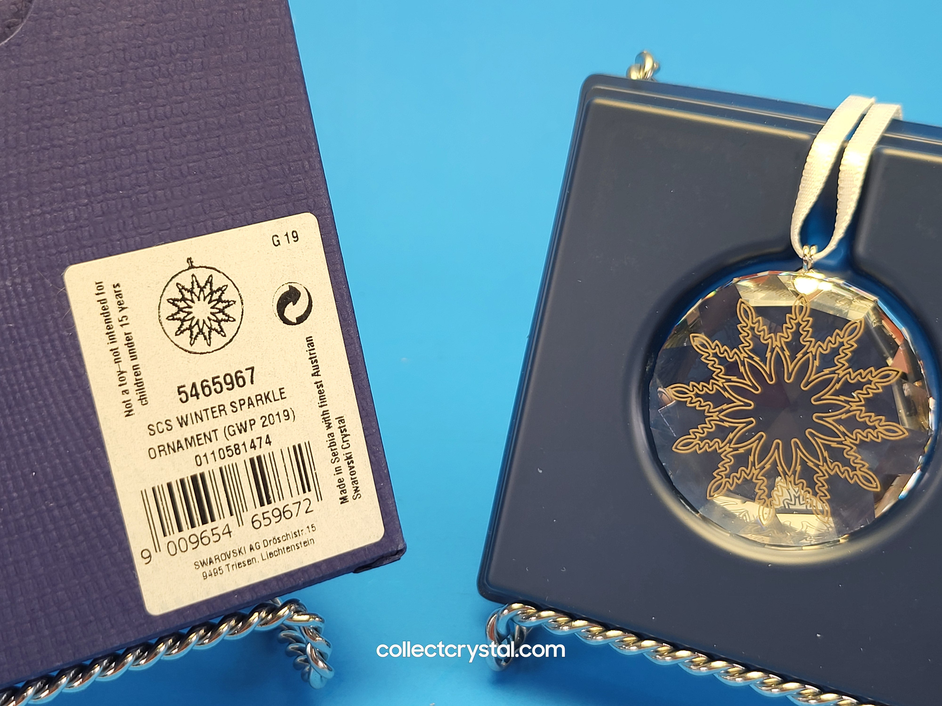 スワロフスキー　オーナメント　Winter Sparkle 2019 Amazon.com: Swarovski Winter Sparkle Ornament SCS : Home