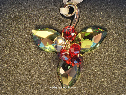 WINTER BERRIES PERIDOT 1094409 Christmas Ornament