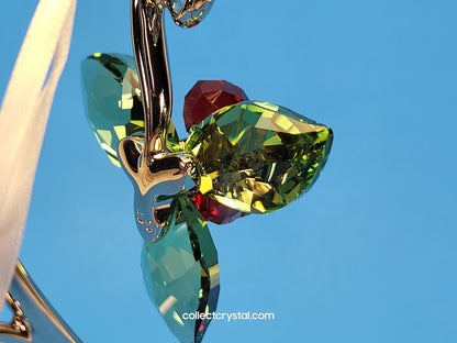 WINTER BERRIES PERIDOT 1094409 Christmas Ornament