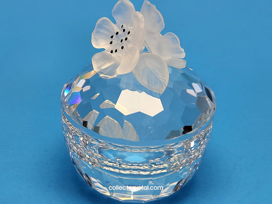 Flower Trinket / Treasure Round Box # 7464 050 100 or # 010168
