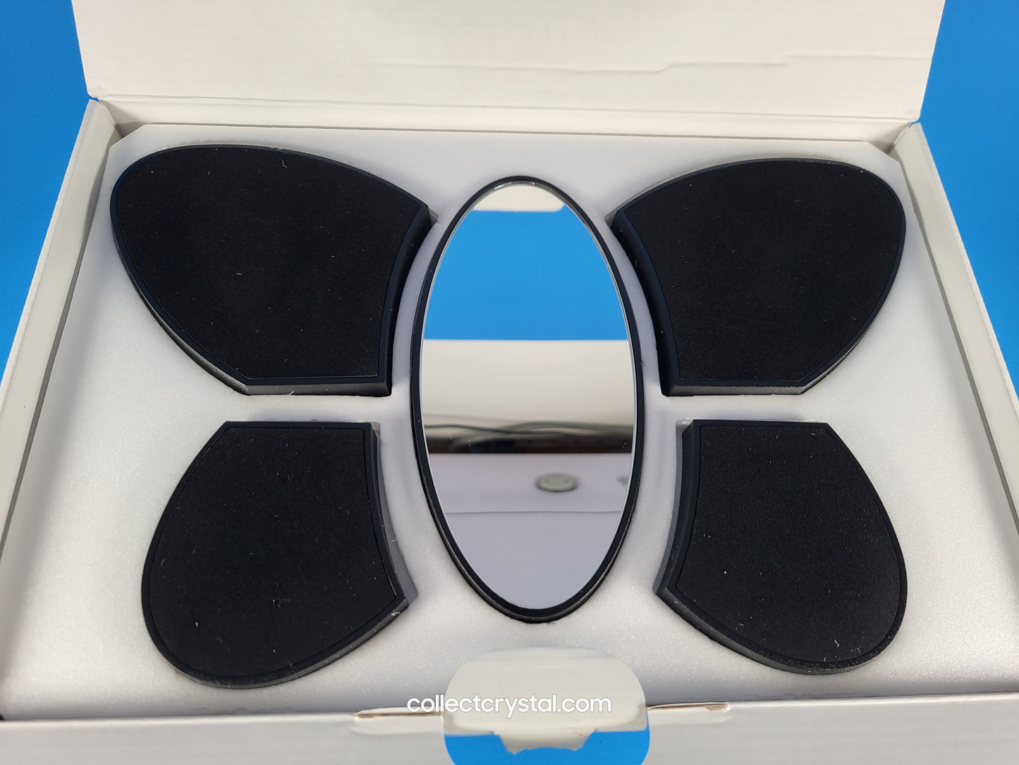 Warner Bros BUGS BUNNY #5470344 BRAND Warner Bros. LOONEY TUNES MIB Complete and bambi stand