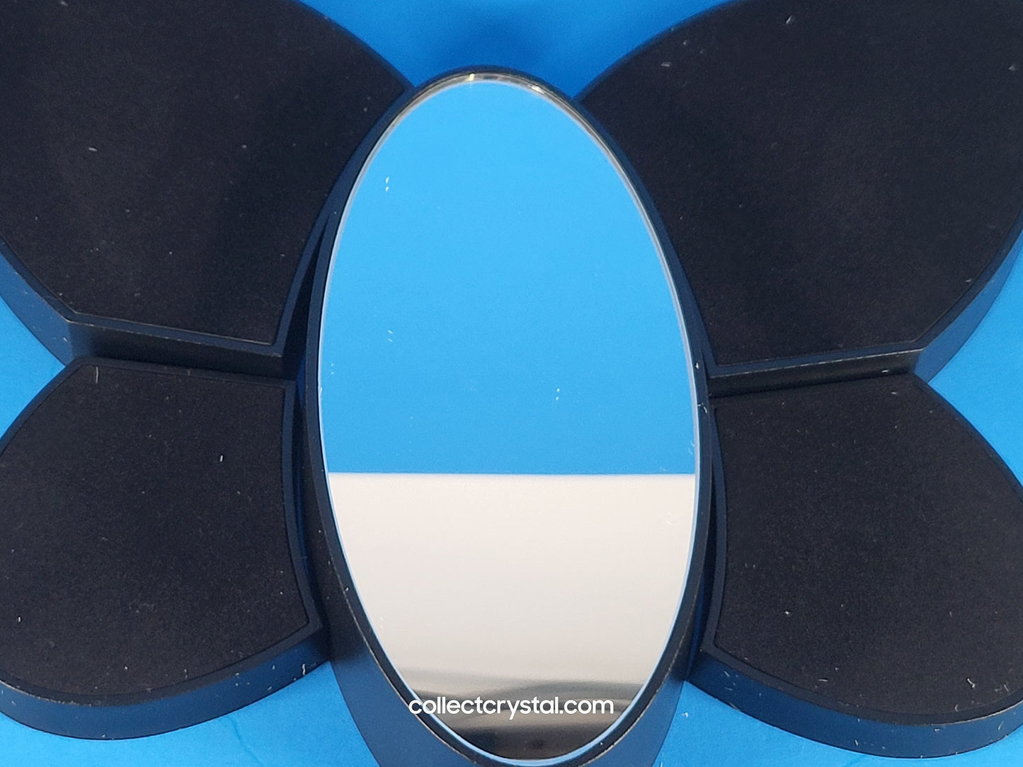 Warner Bros BUGS BUNNY #5470344 BRAND Warner Bros. LOONEY TUNES MIB Complete and bambi stand