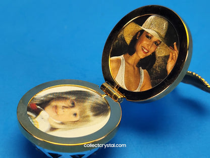 PHOTO FRAME – APPLE GOLD SMALL 010159
