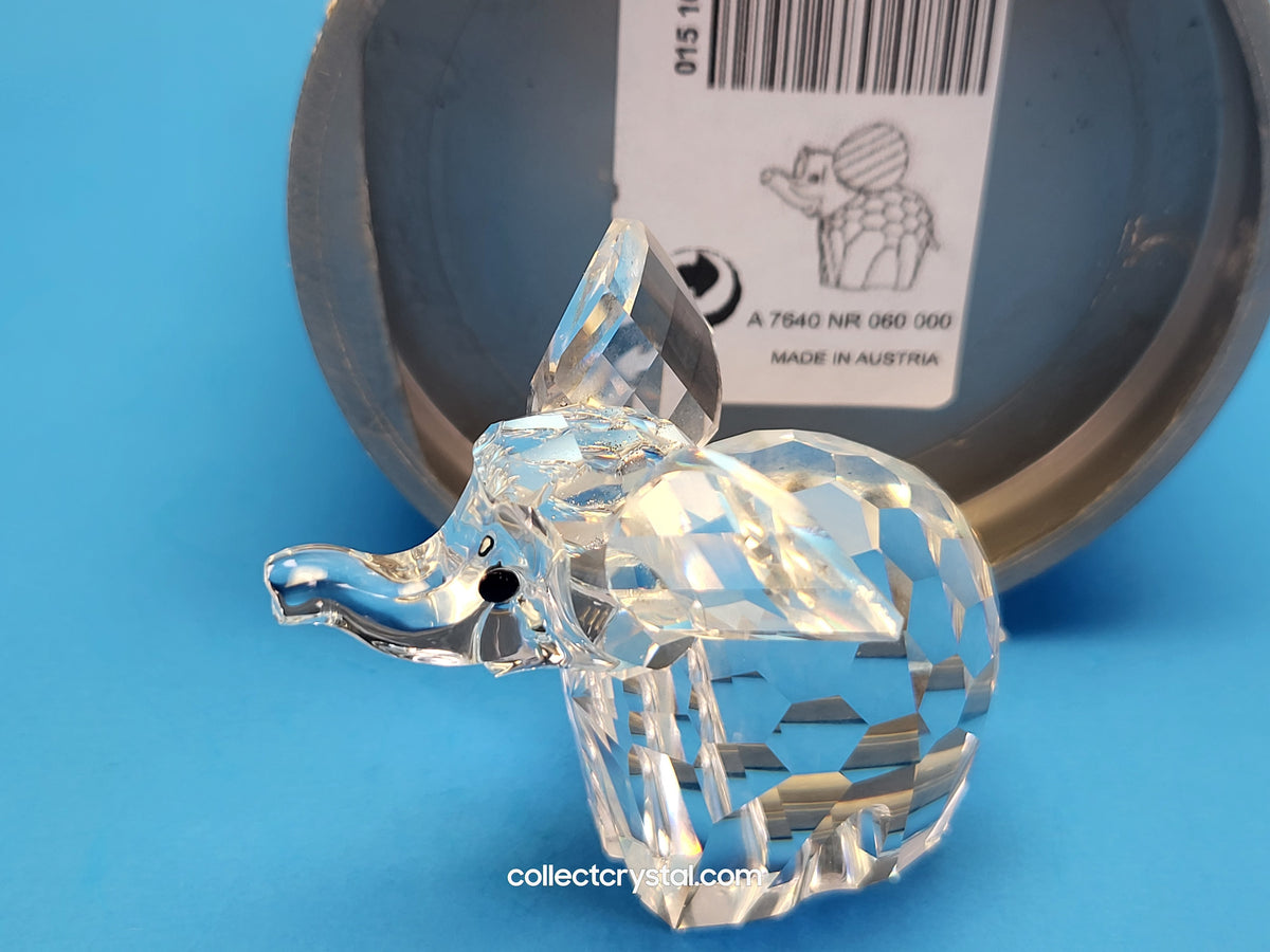ELEPHANT LARGE with frosted tail # 015169