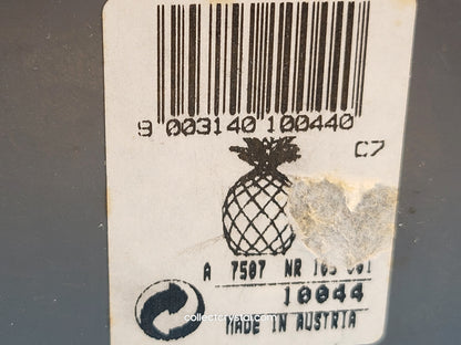 PINEAPPLE GOLD LARGE SMOOTH LEAVES (rounder shape)  # 010044