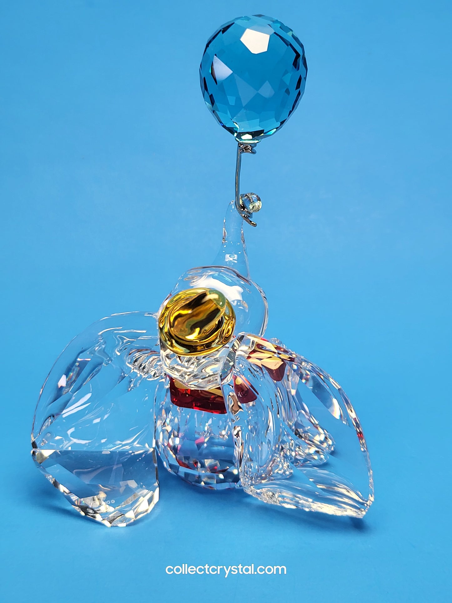 DISNEY CLASSICS – DUMBO the flying circus elephant 5692964