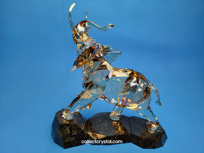 ELEPHANT SOULMATES LIGHT SAND 1120446 Indian Granite Base
