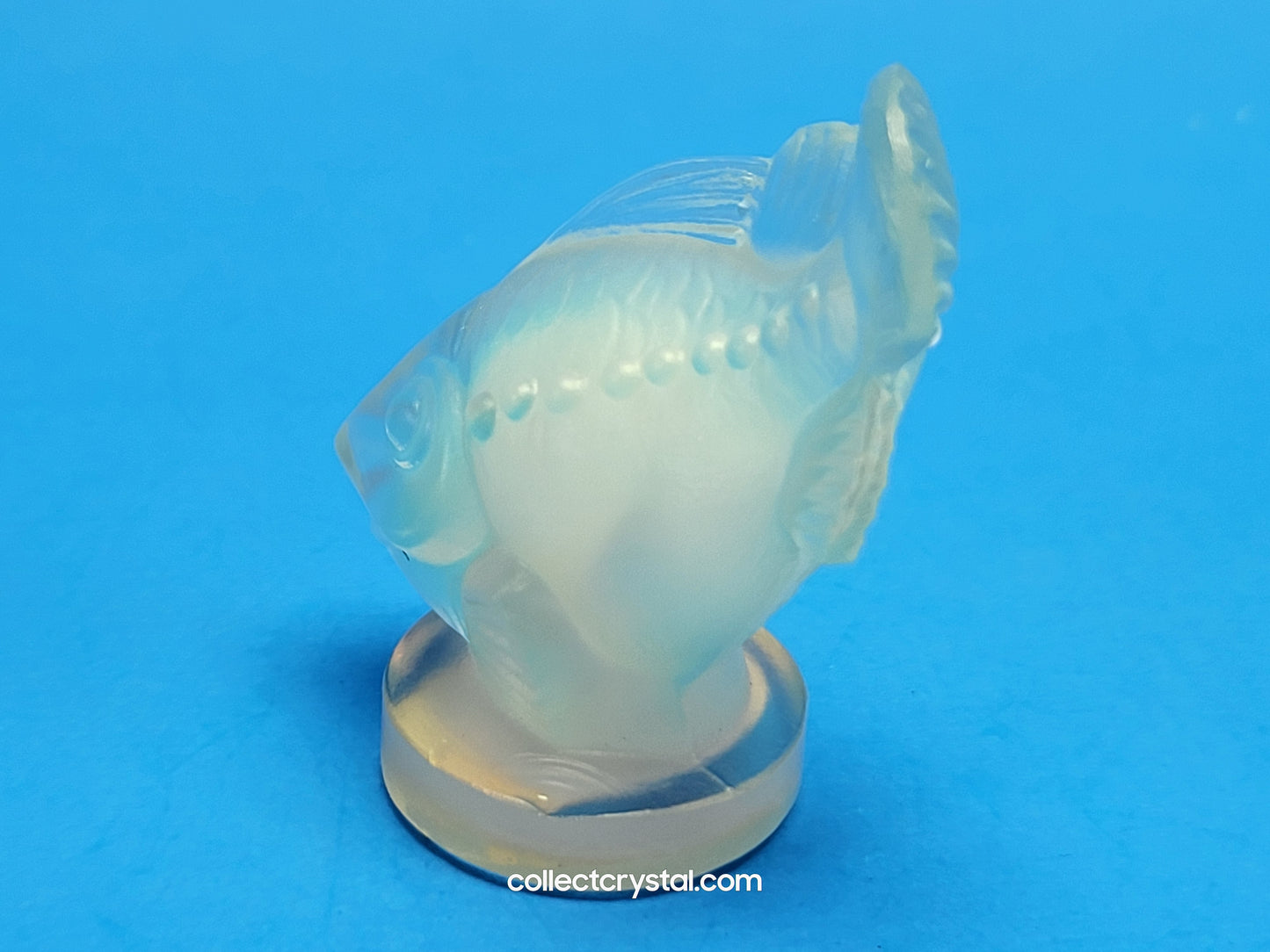 Sabino Fish Opalescent Art Glass Figurine 2" tall