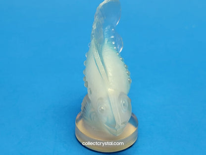 Sabino Fish Opalescent Art Glass Figurine 2" tall