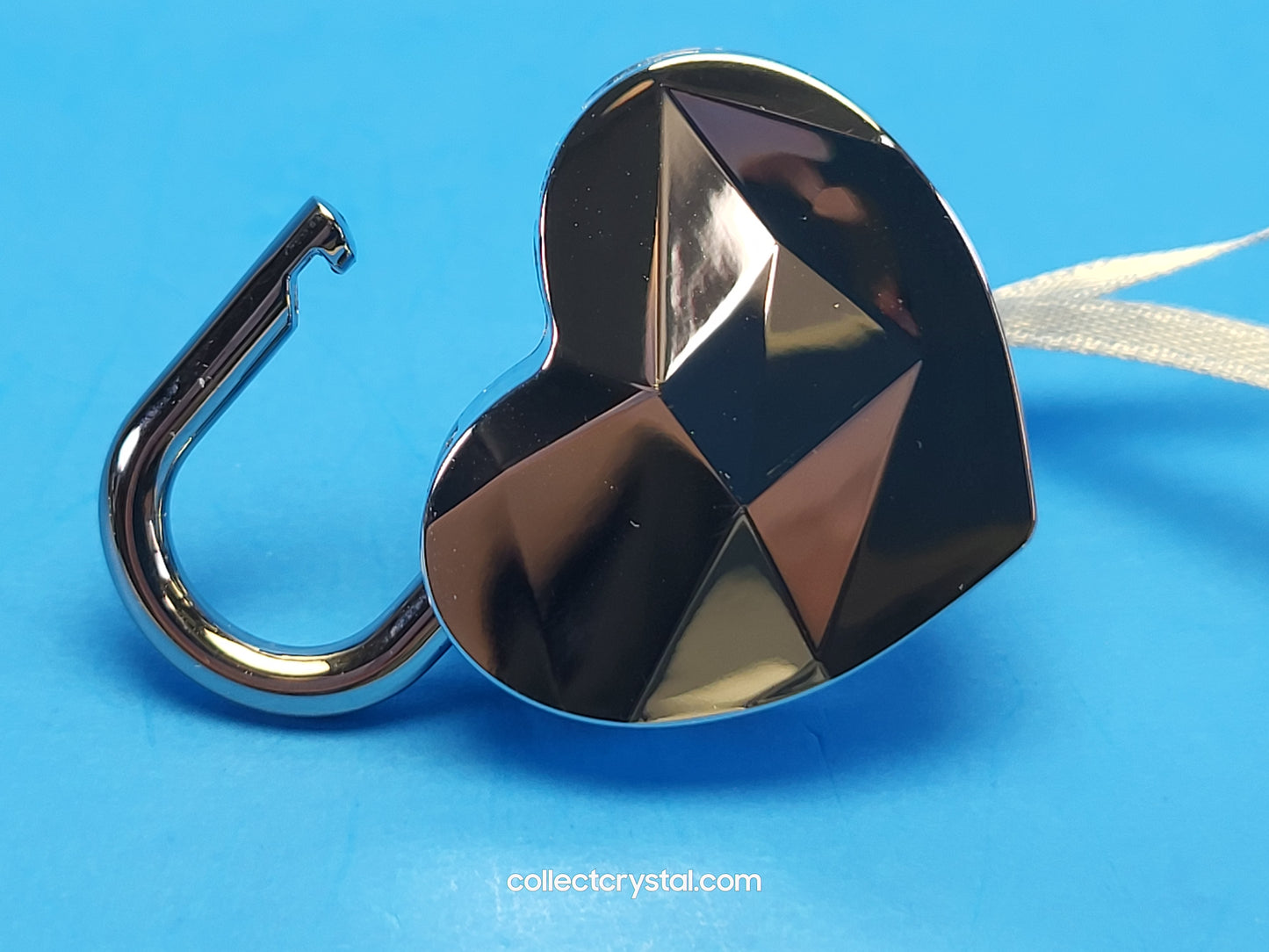 Chrome lock and key to my hear gift box