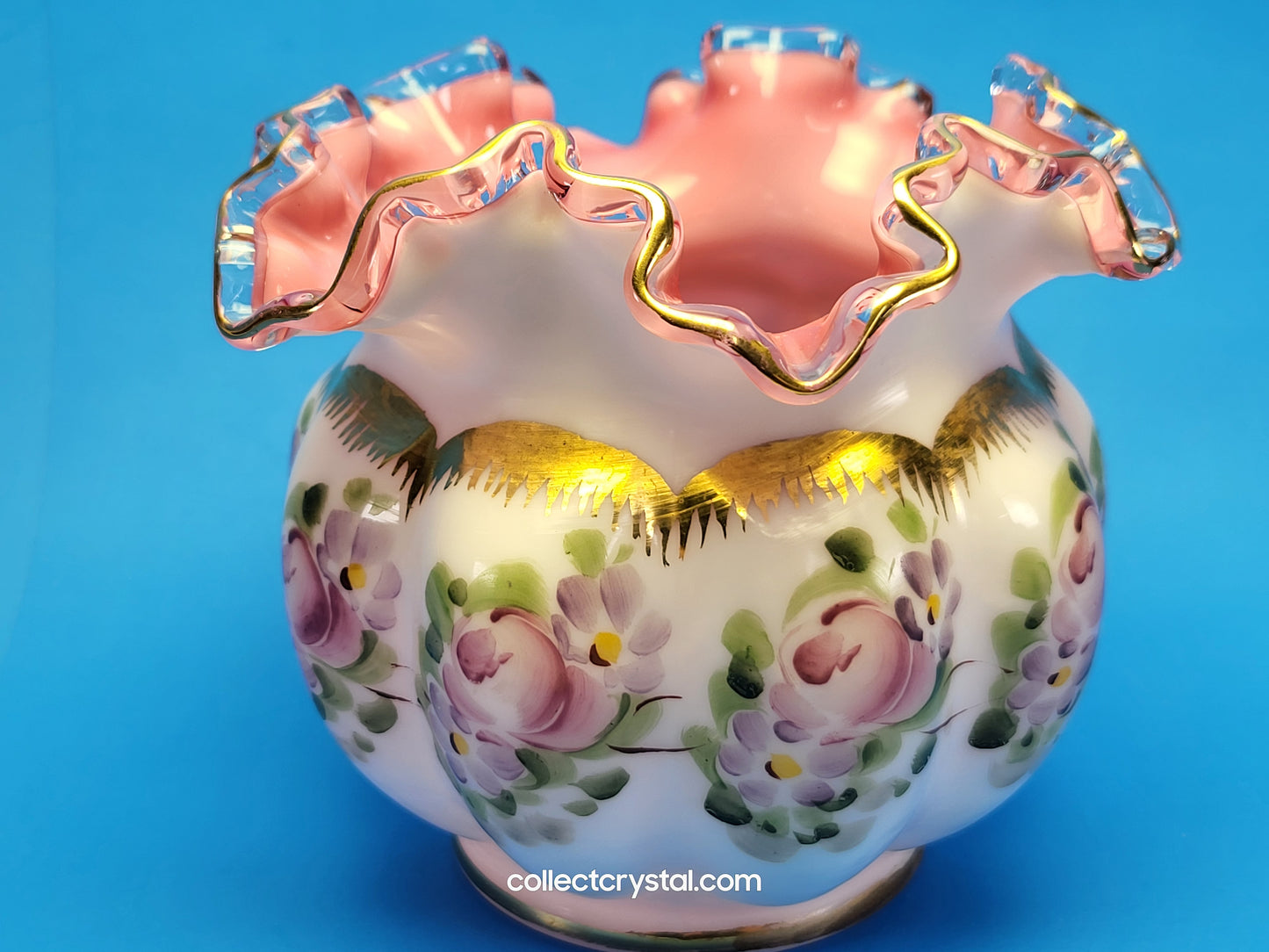 Fenton Peach Crest Melon Rose Bowl w/ Ruffled Edge