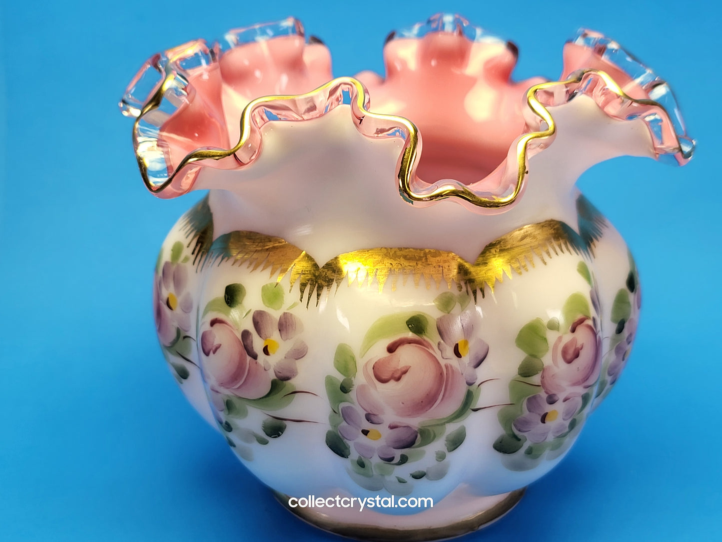 Fenton Peach Crest Melon Rose Bowl w/ Ruffled Edge