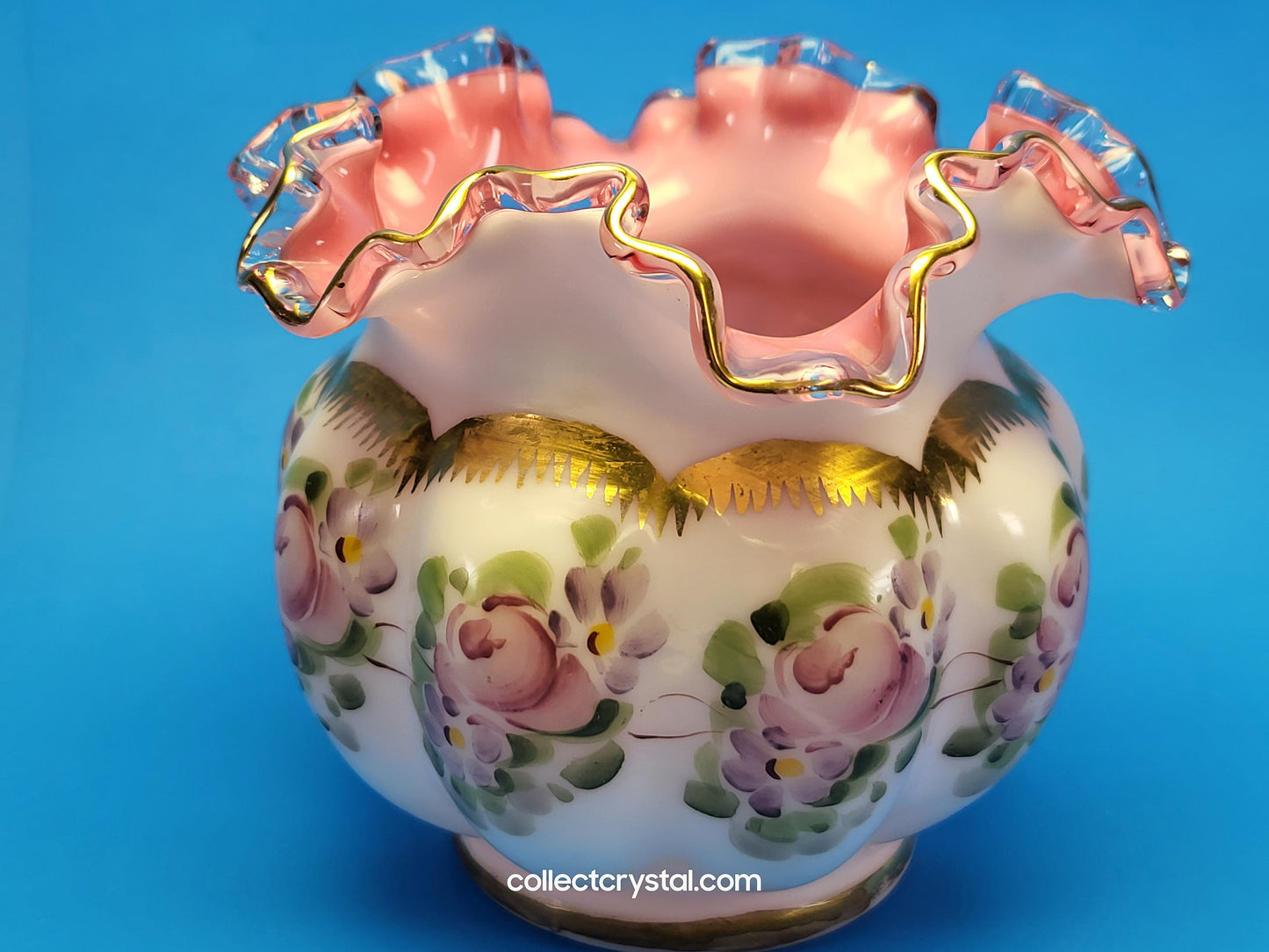 Fenton Peach Crest Melon Rose Bowl w/ Ruffled Edge