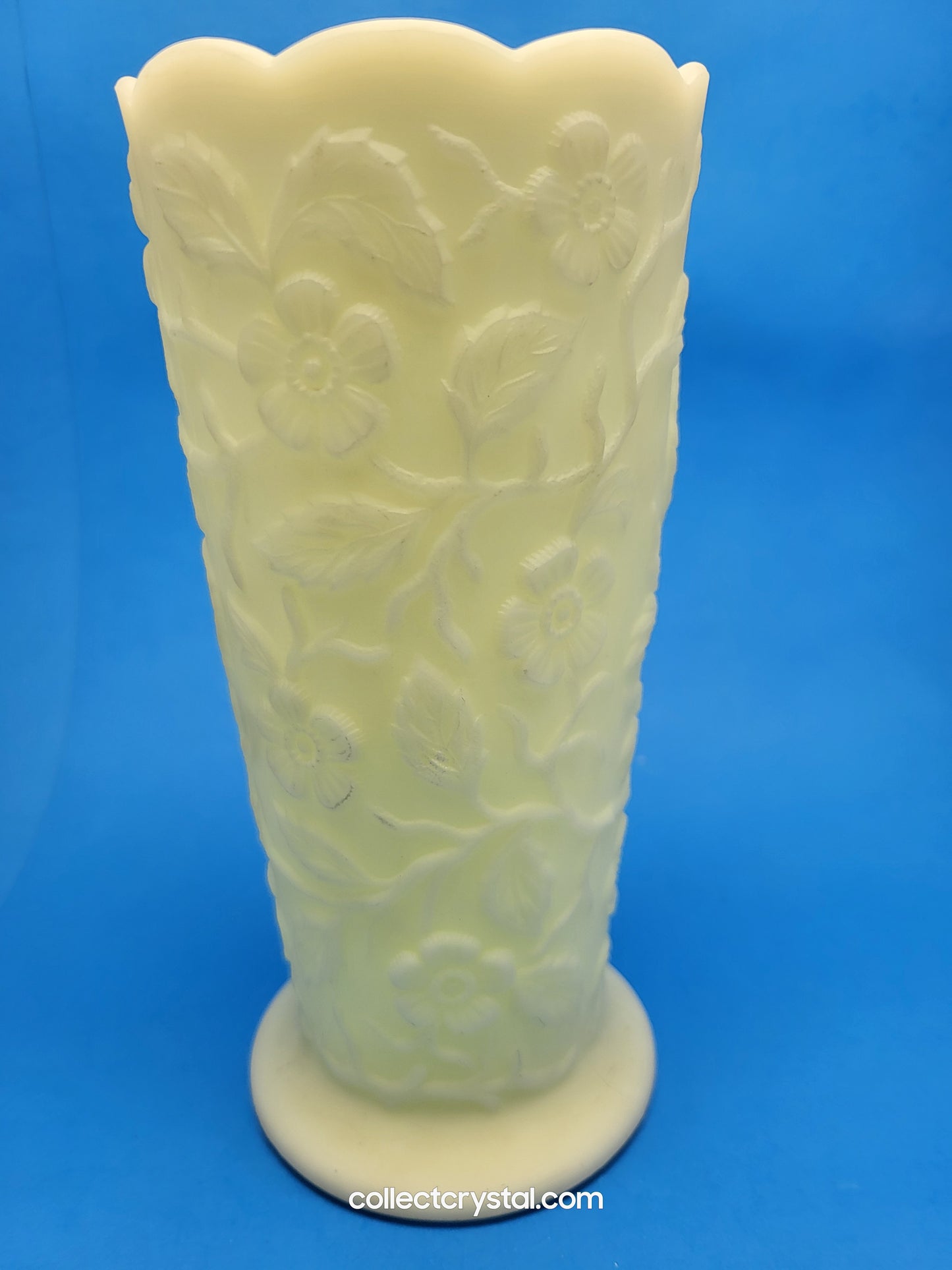 Fenton Uranium Custard Peacock Garden Floral Scalloped Vase