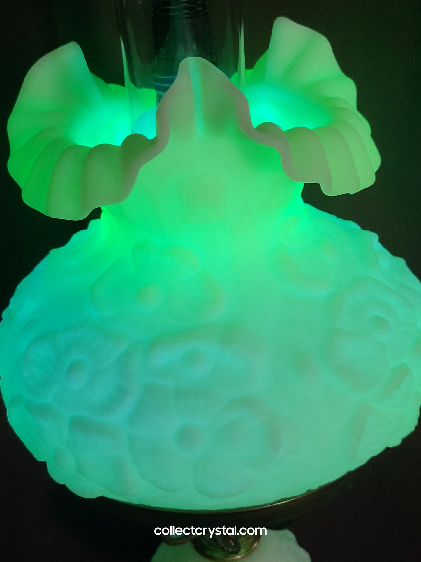 Fenton URANIUM Custard Poppy Student Lamp With Marble Base 20 Inches