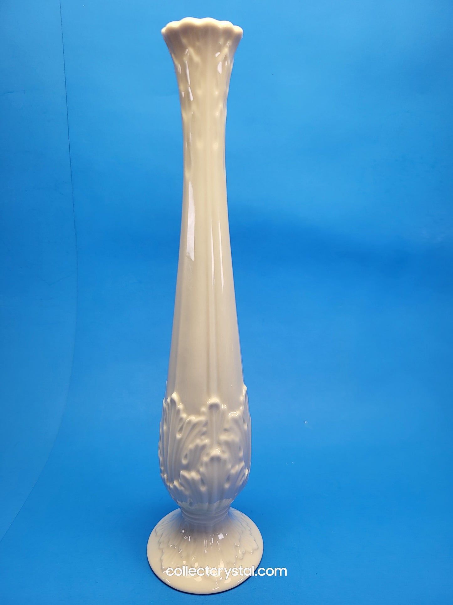 Lenox glass bud vase Florentine Collection Acanthus Leaf 11"