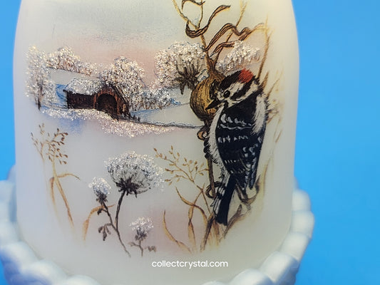 FENTON WOODPECKER FAIRY LAMP, Light BIRDS OF WINTER DOWNY # 531 / 4500 hp signed