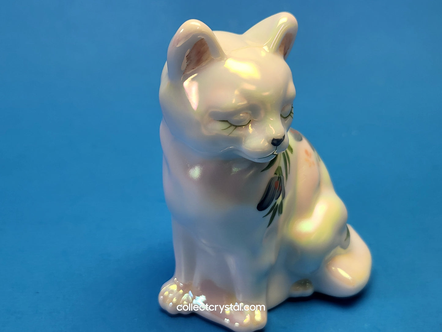 Fenton opalescent hand painted Sitting Cat Figurine w blue flowers
