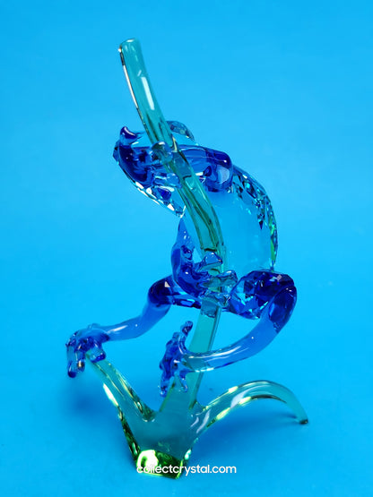 PARADISE ANIMALS – FROG ON BRANCH 5239716