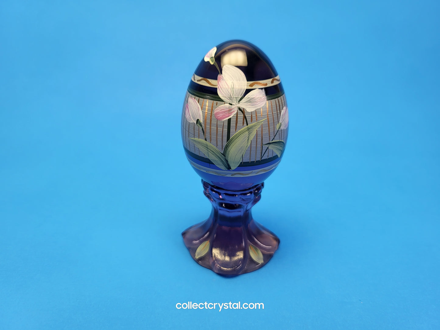 Iridescent Hand Painted Glass Pedestal Egg Floral 171 / 3000 C. Riggs