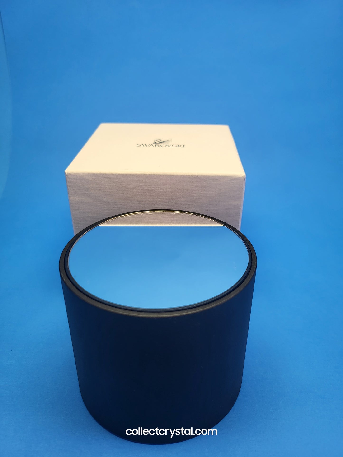 Blue Round Battery Operated Display Stand