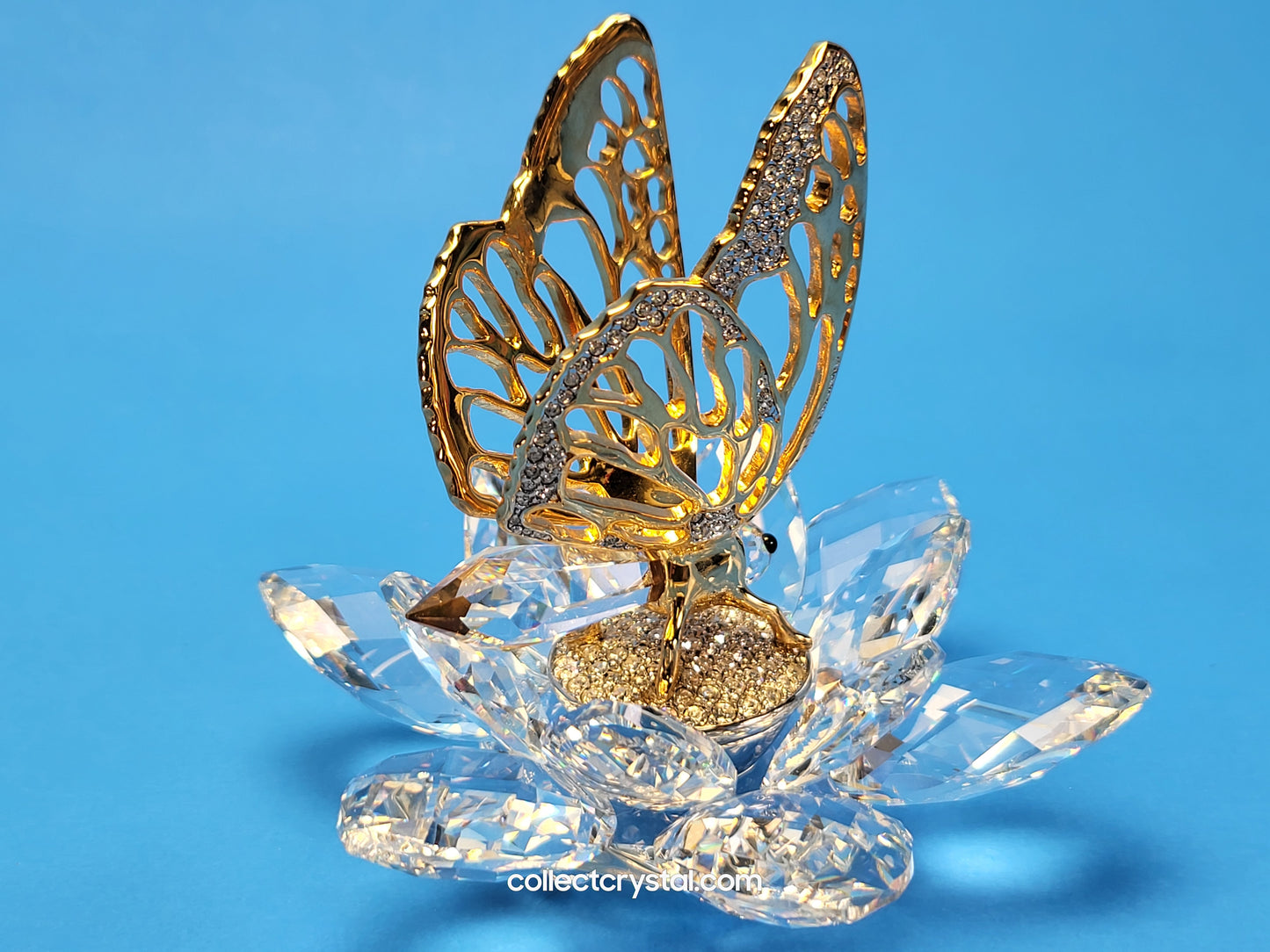 In Flight Gold Butterfly Flower # 7551 NR 100 or # 7551 100 000 MIB