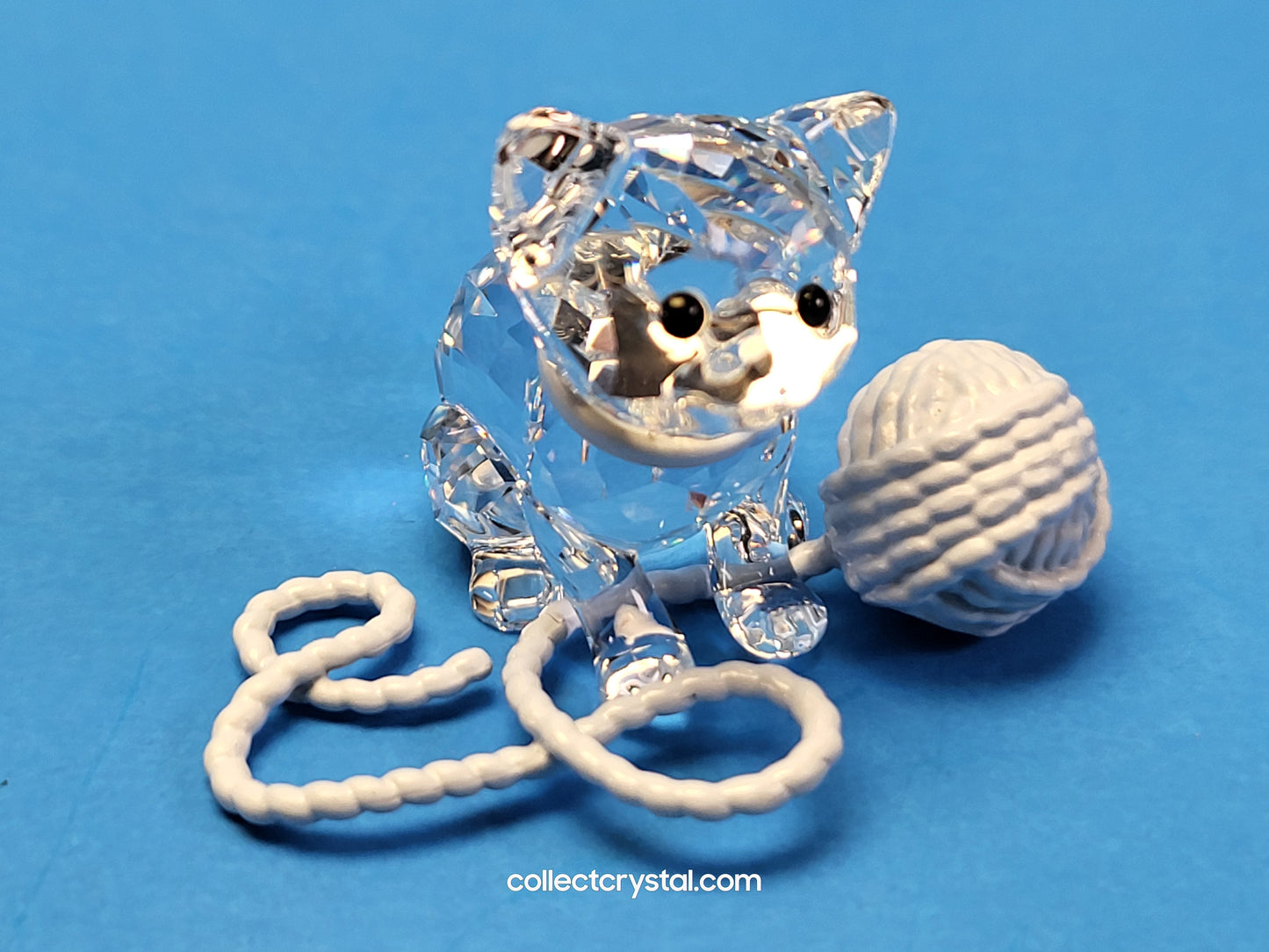 Kitten Sitting w/ Blue Collar & Ball of Yarn # 1193540 MIB
