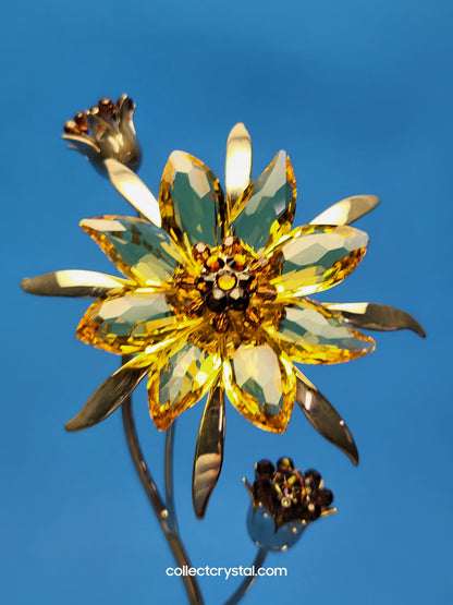 Paradise Flowers - Darigold Light Topaz Flower Figurine # 957575