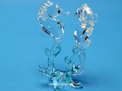 SEA HORSES / SEAHORSES 885589 on blue coral