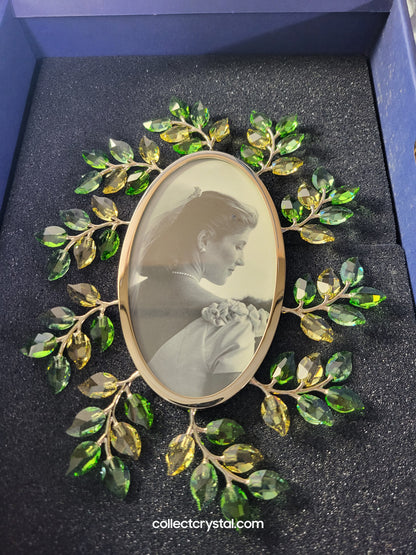 PICTURE FRAME – LEAVES OVAL JONQUIL 660730