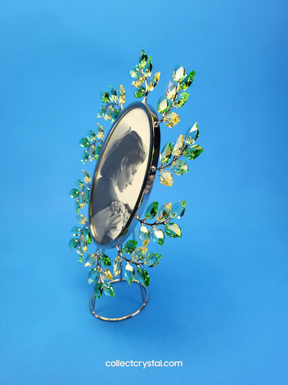 PICTURE FRAME – LEAVES OVAL JONQUIL 660730