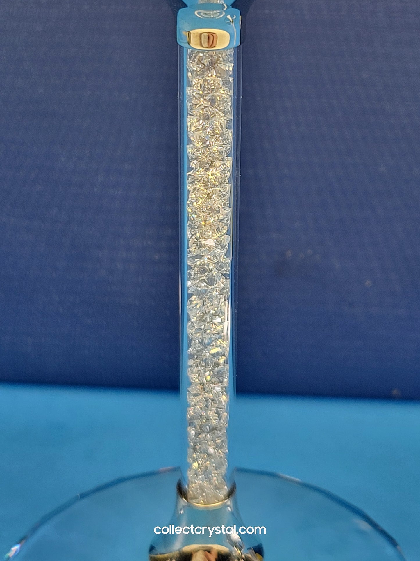 CRYSTALLINE STEMWARE – WHITE WINE GLASSES (2011) 1095947