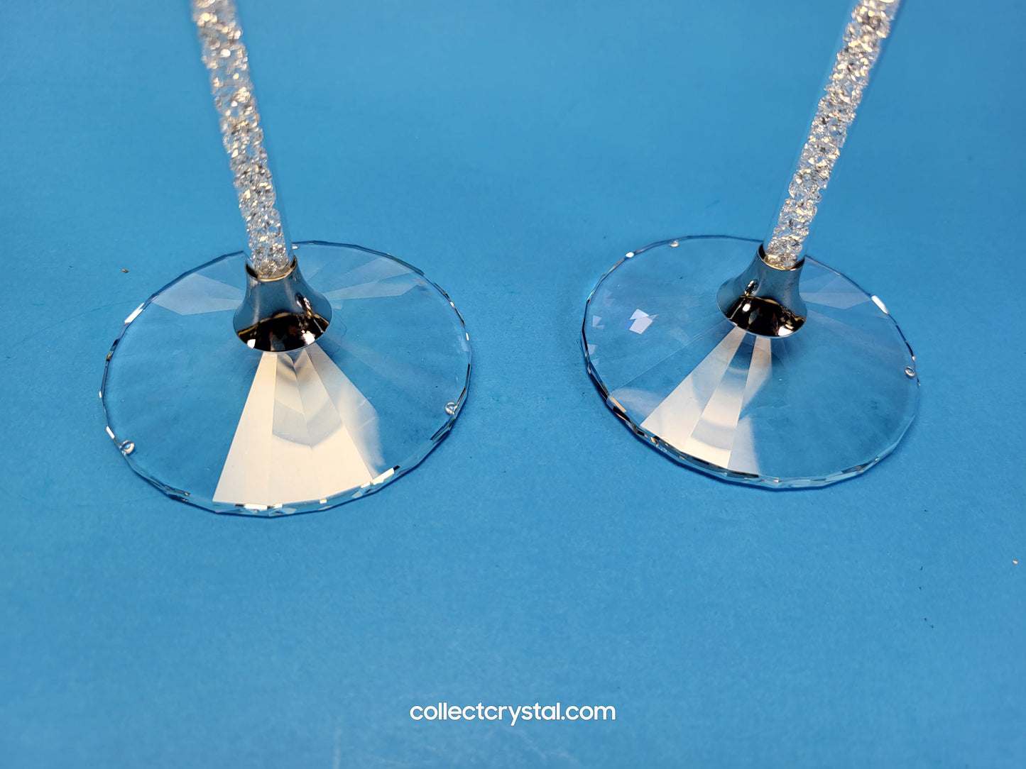 CRYSTALLINE STEMWARE – WHITE WINE GLASSES (2011) 1095947