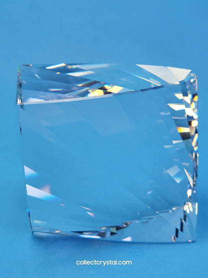 PAPERWEIGHT – DANIEL SWAROVSKI RAY PAPERWEIGHT 287100