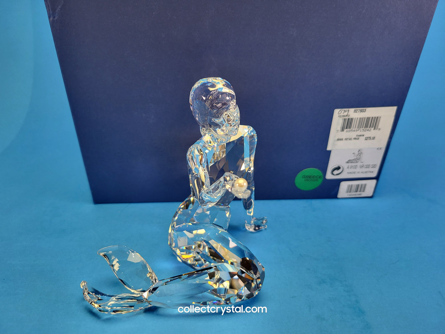 Mermaid holding pearl MIB # 827603