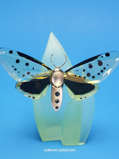 PARADISE BUGS OBJECT – BUTTERFLY AMORITA JONQUIL & Leaf  # 622743