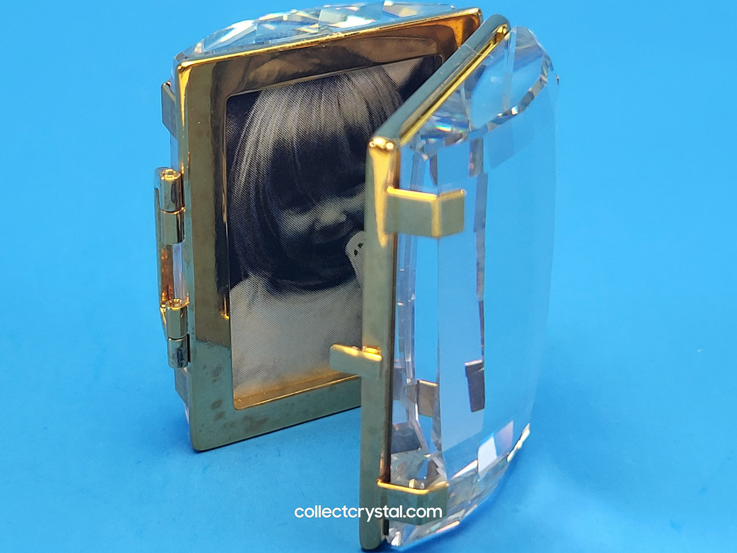 SECRETS – SUITCASE PICTURE FRAME GOLD 210821