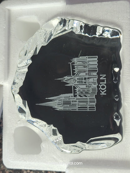 KOLN CATHEDRAL SOUVENIR REVERSED-ETCHED PAPERWEIGHT # 9503 M87 2A