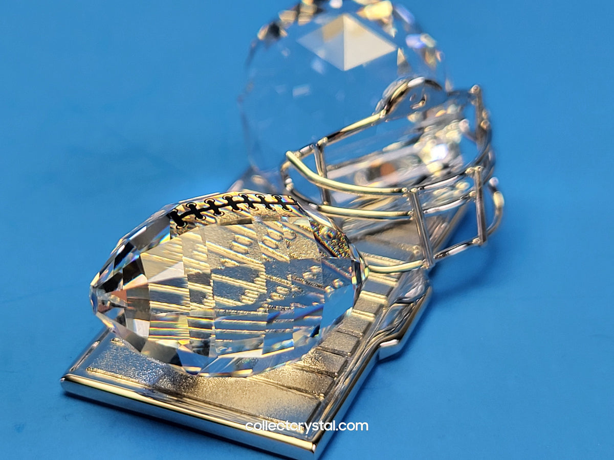 MOMENTS - MEMORIES – AMERICAN FOOTBALL TROPHY - RHODIUM # 695804