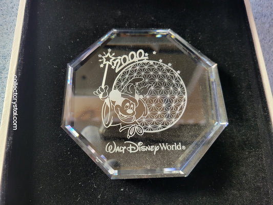 Arribas DISNEY World Paperweight / palque 2000 Millennium LE 4500 mib